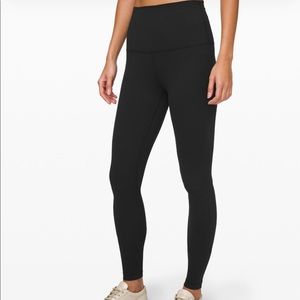 Align Super High Rise Pant 28” in Black